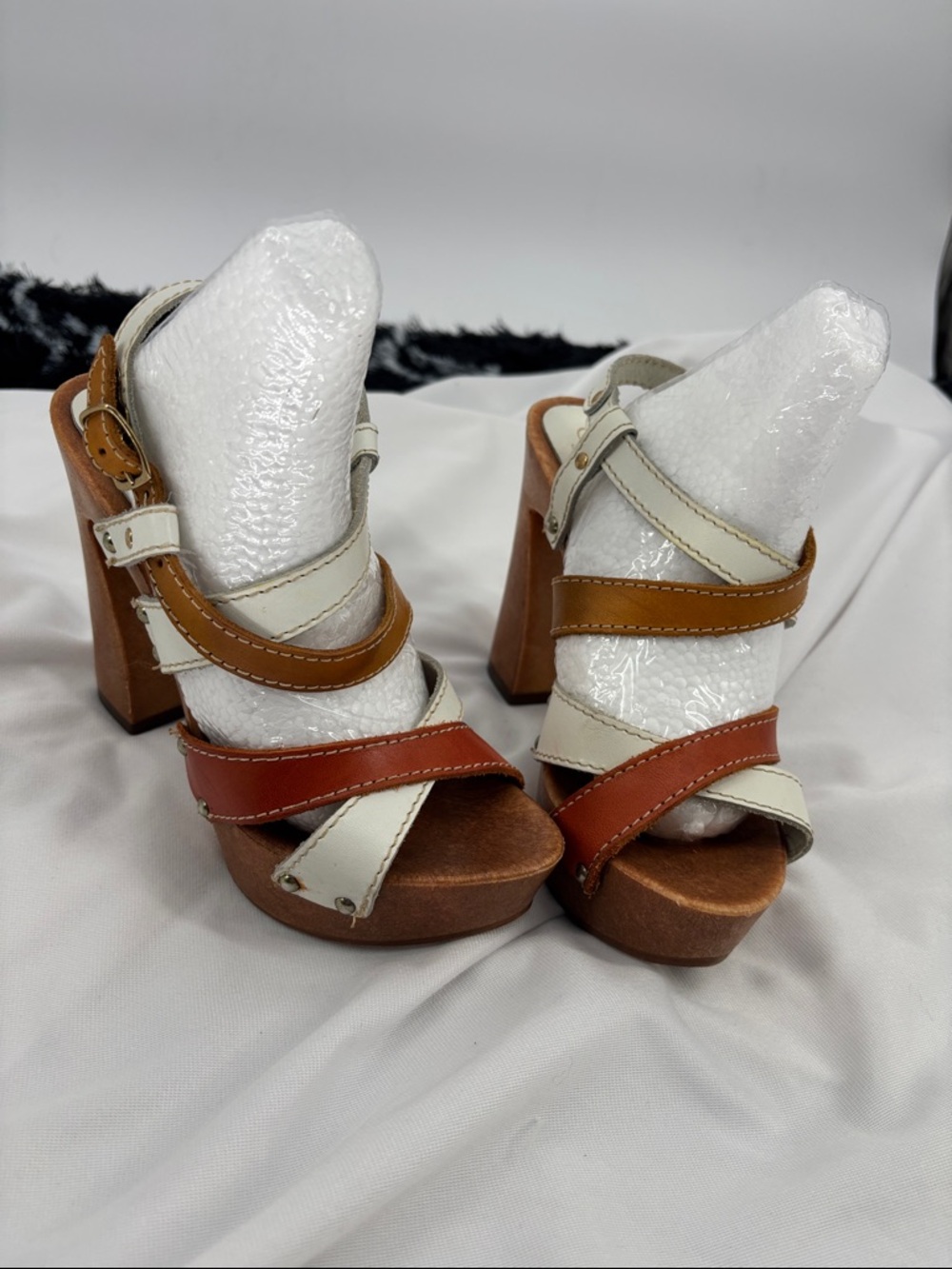 Carlo Pera leather open toe multi  colored adjustable sandal heels size 37